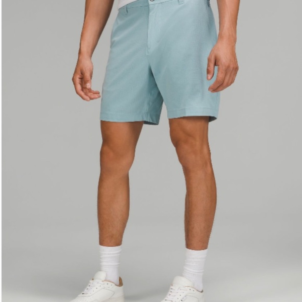 Lululemon Commission 7 Inch Short